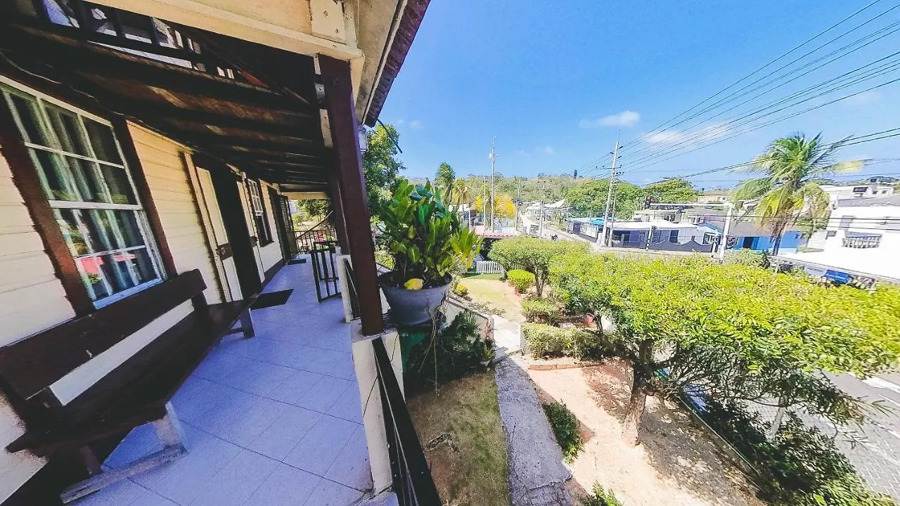 Posada Nativa Miss Trinie San Andrés Colombia